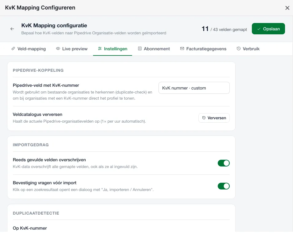 Instellingen: kies het Pipedrive-veld met het KvK-nummer, ververs de veldcatalogus en bepaal het importgedrag en de duplicaatdetectie.